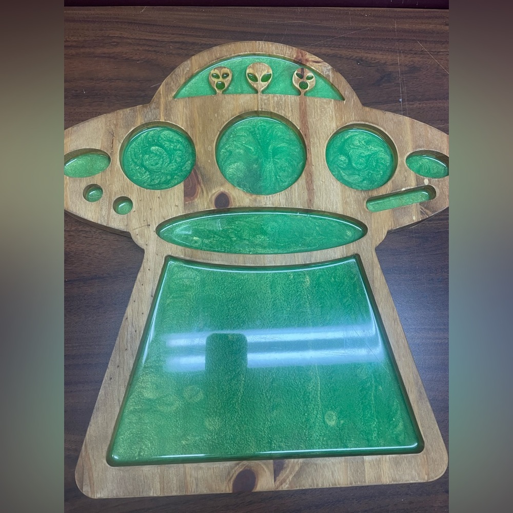 Tray